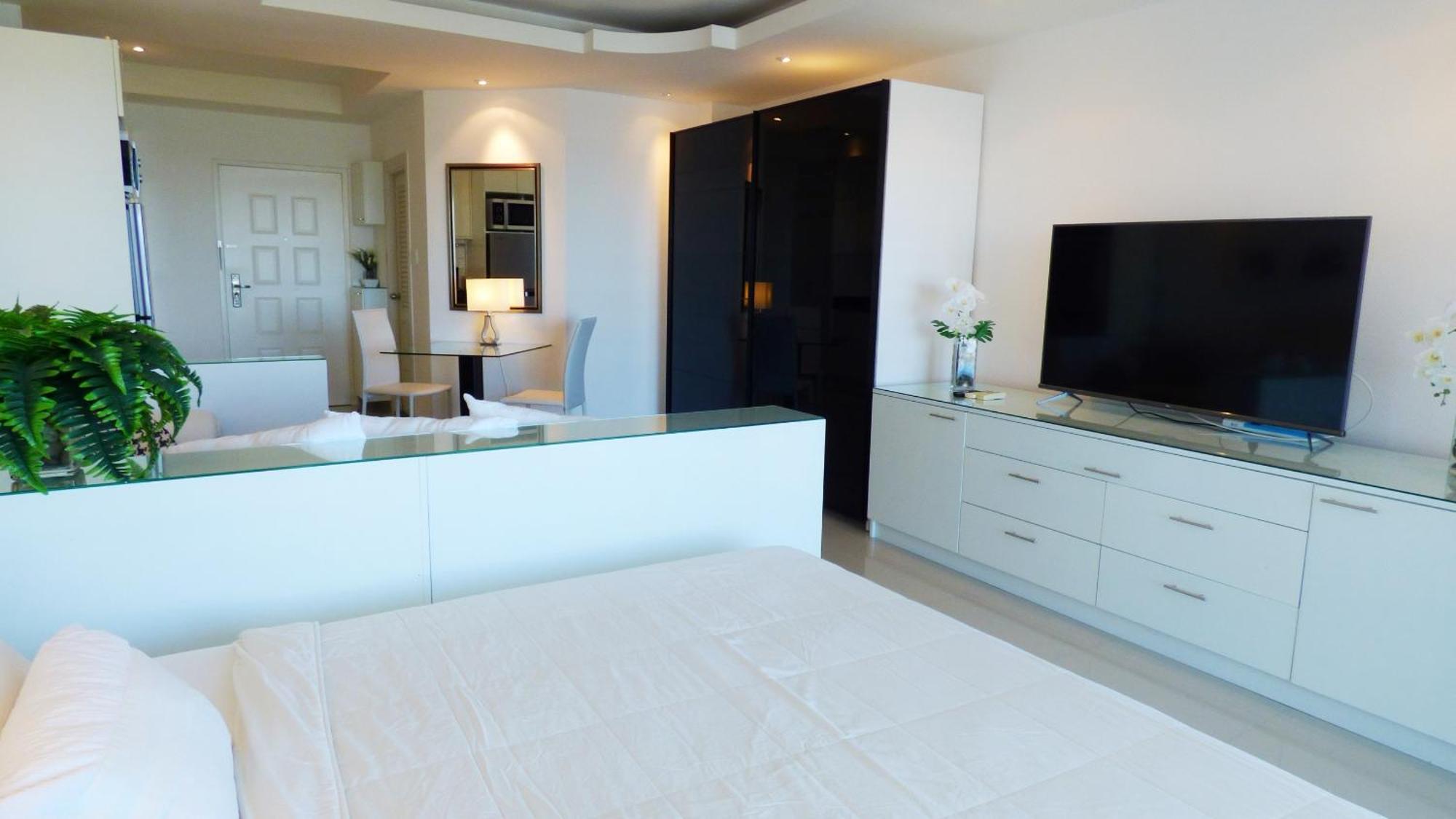 Beautiful Sea View Beach Front Condo Pattaya Bagian luar foto